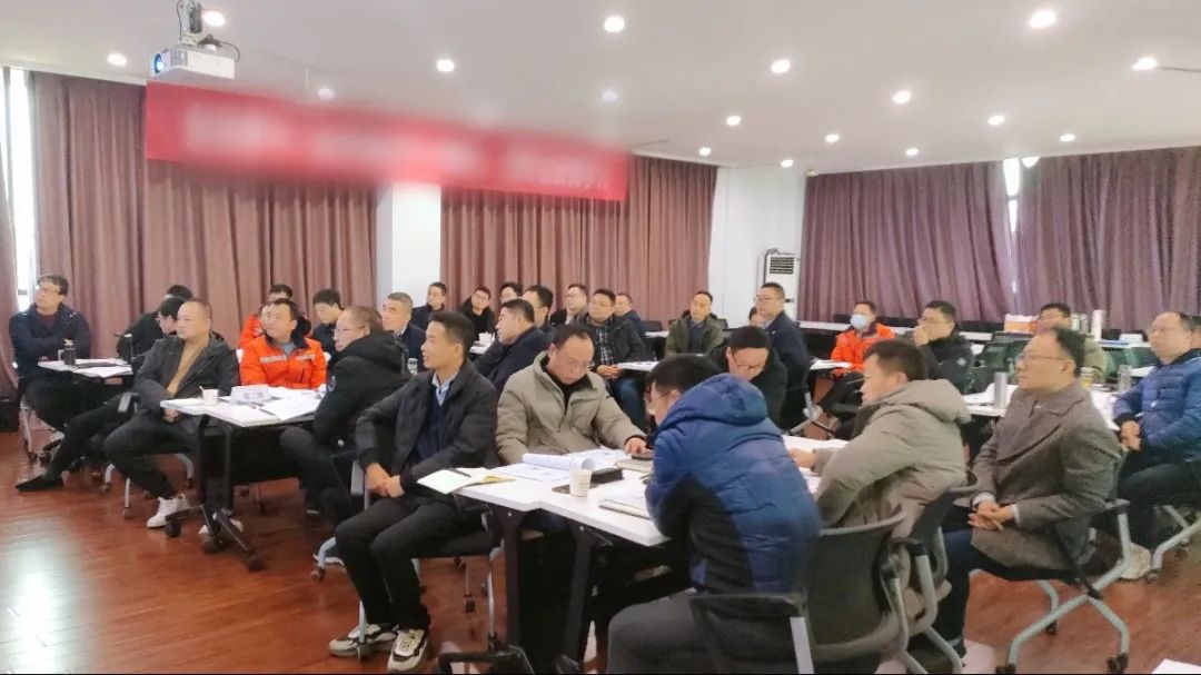 東方電熱（股票代碼:300217）旗下東方瑞吉深化培訓(xùn)成果，如期開(kāi)展《經(jīng)營(yíng)操盤(pán)手》系列培訓(xùn)